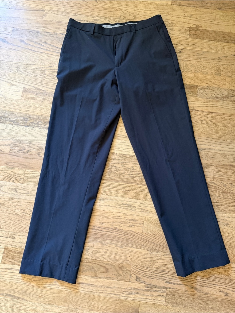 Walter Hagen Men's Black Flat-Front Golf Performance Pants, 34x34